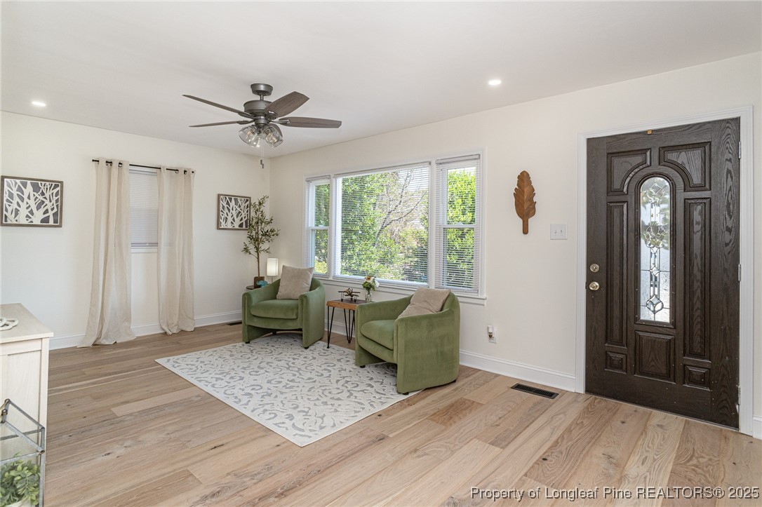 214 South 6th Street Spring Lake, NC 28390 - Photo 6 of 47