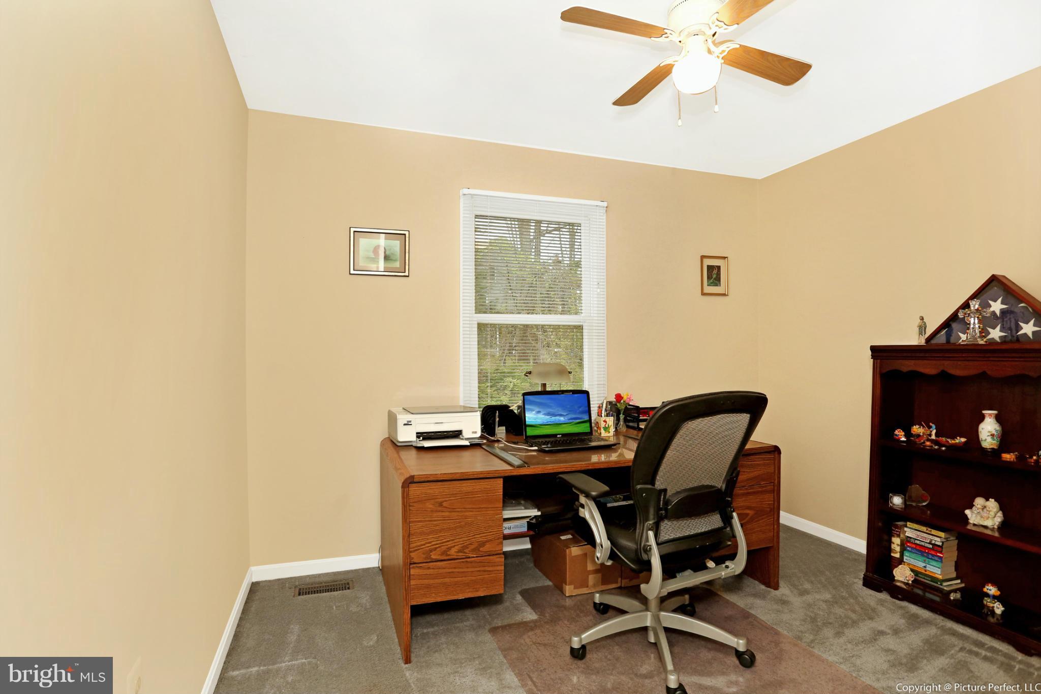 15421 Merrifields Lane Silver Spring, MD 20906 - Photo 22 of 30 Bedroom