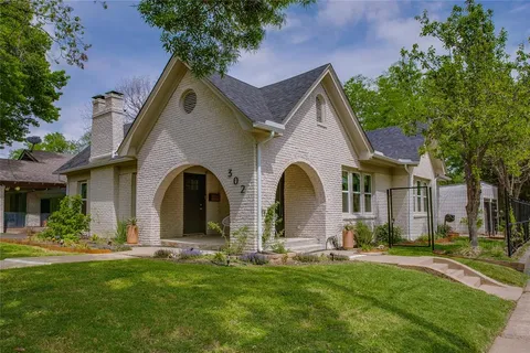 $560,000 | 302 North Waverly Drive, Dallas, TX 75208