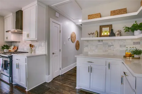 $549,000 | 302 North Waverly Drive, Dallas, TX 75208
