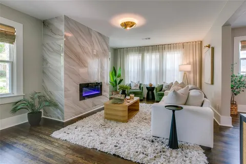 $549,000 | 302 North Waverly Drive, Dallas, TX 75208