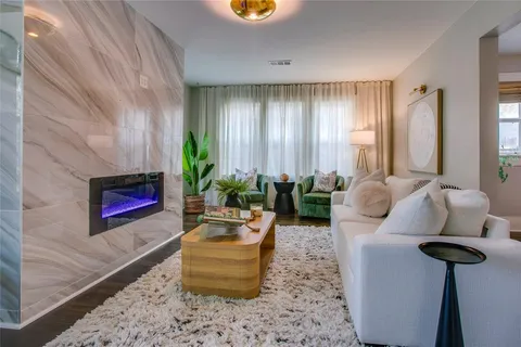 $549,000 | 302 North Waverly Drive, Dallas, TX 75208