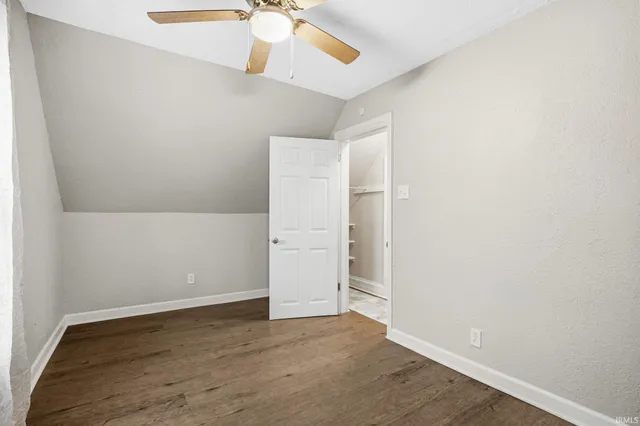 $164,900 | 1325 South K Street, Elwood, IN 46036