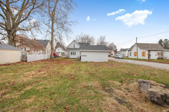$164,900 | 1325 South K Street, Elwood, IN 46036