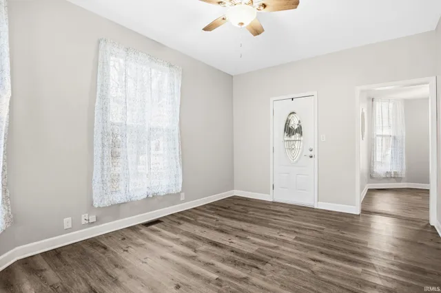 $164,900 | 1325 South K Street, Elwood, IN 46036