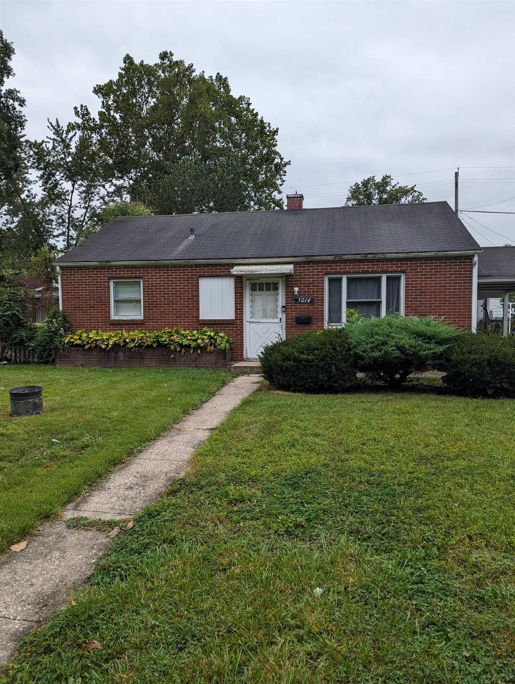 5014 Smith Street Fort Wayne, IN 46806 - Photo 1 of 4