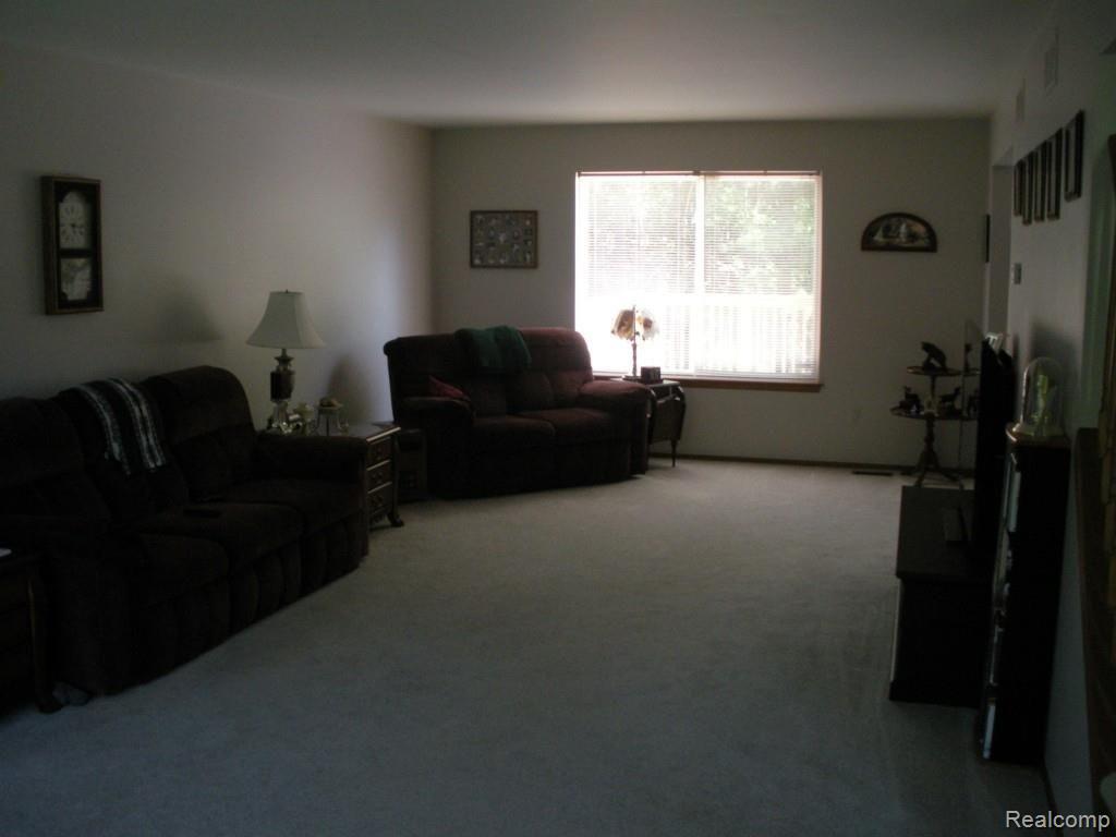 7960 Dryden Road Almont, MI 48003 - Photo 5 of 22 Living Room View 3.jpg