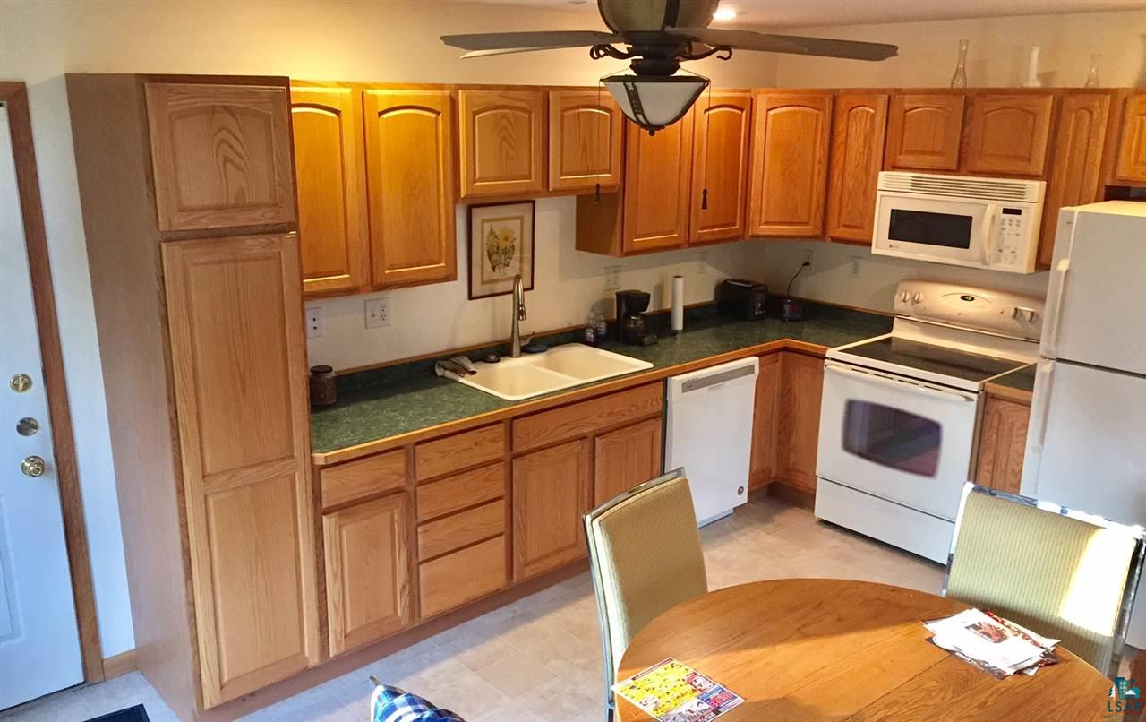 4533 London Road Duluth, MN 55804 - Photo 3 of 15 Gallery Image 3