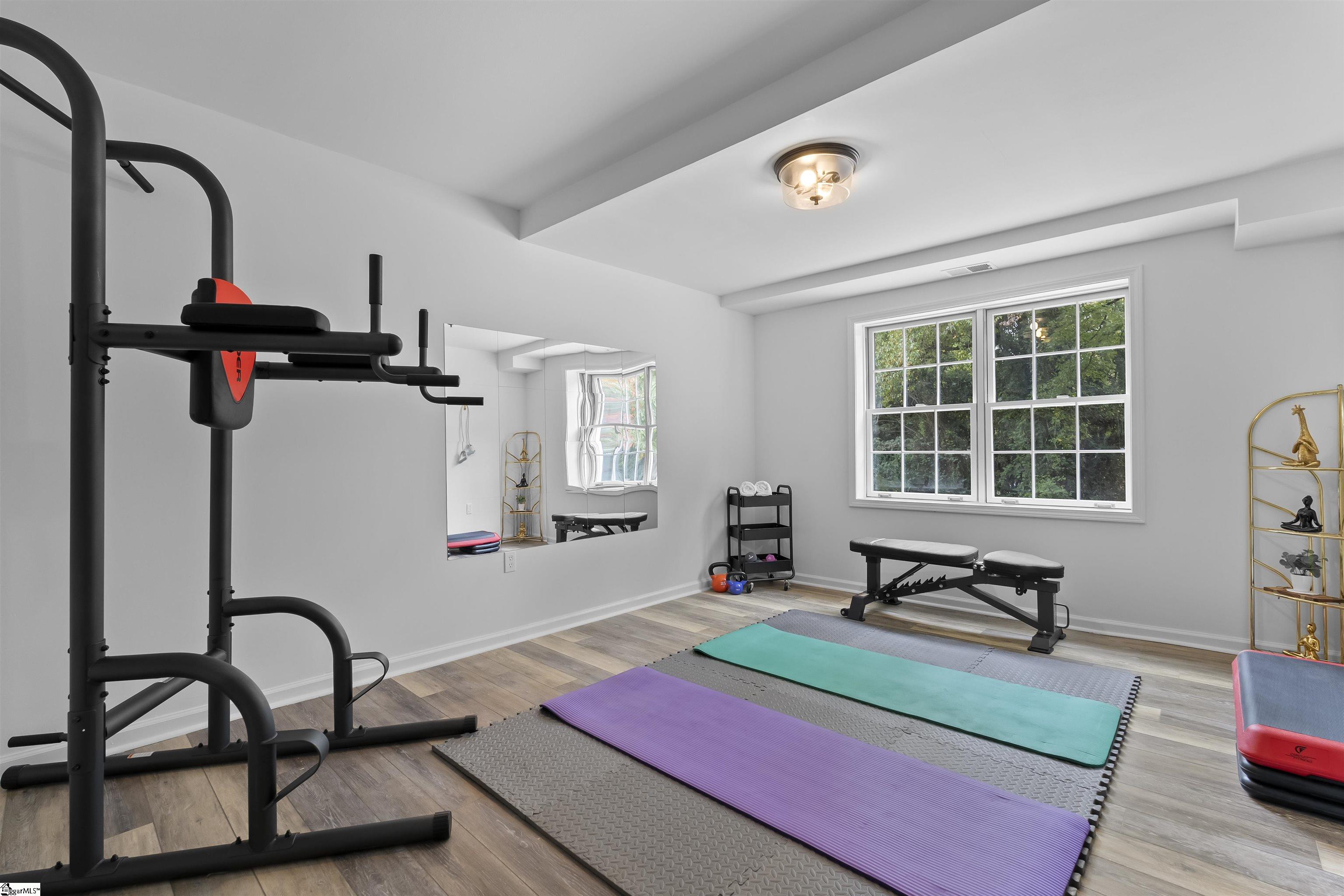 210 Hermitage Road Greenville, SC 29615 - Photo 31 of 36