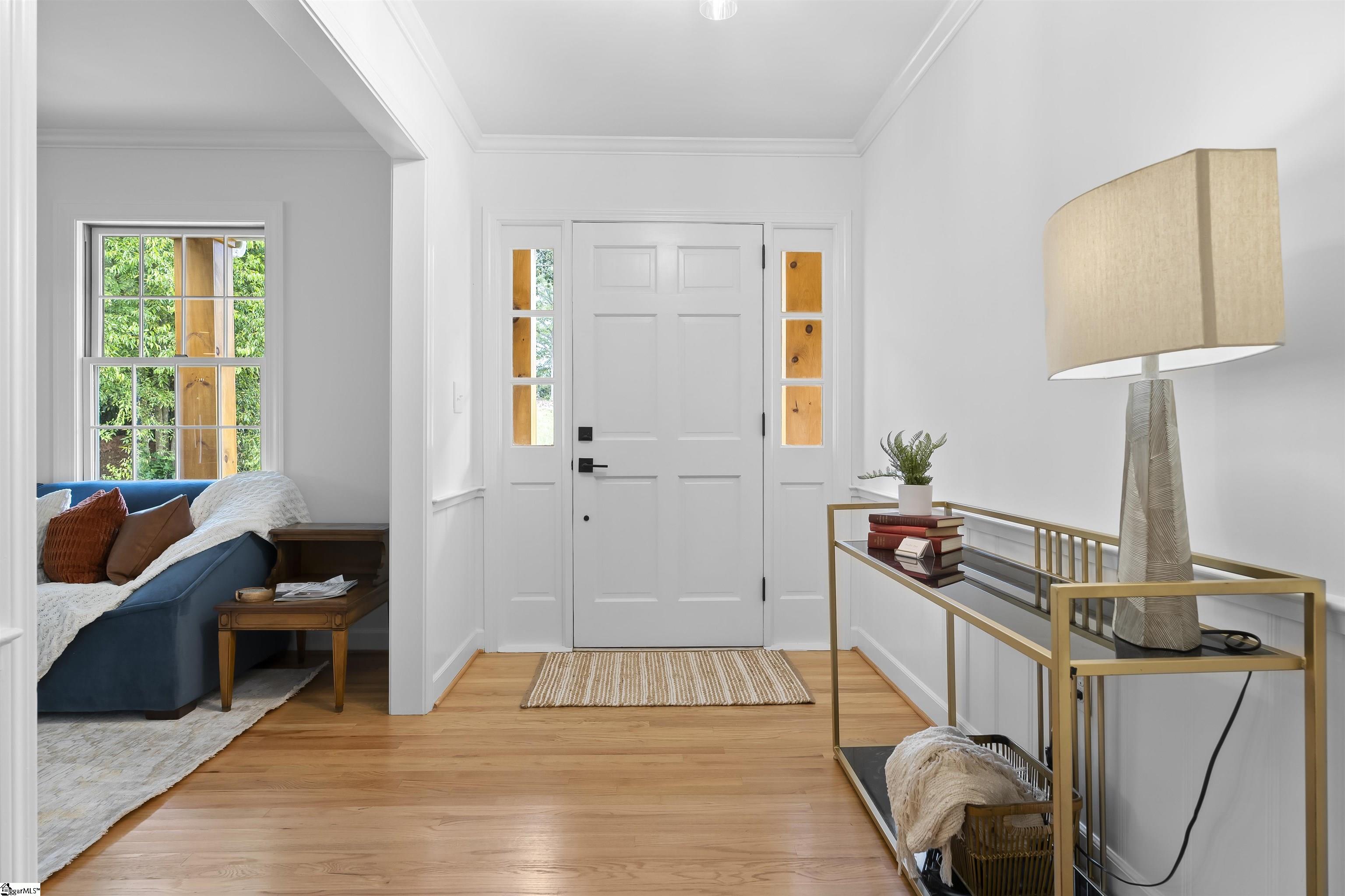 210 Hermitage Road Greenville, SC 29615 - Photo 5 of 36