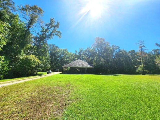 $270,000 | 1001 Hidden Hills Drive, Pineville, LA 71360
