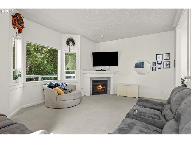 $500,000 | 5709 Southeast 18th Court, Gresham, OR 97080