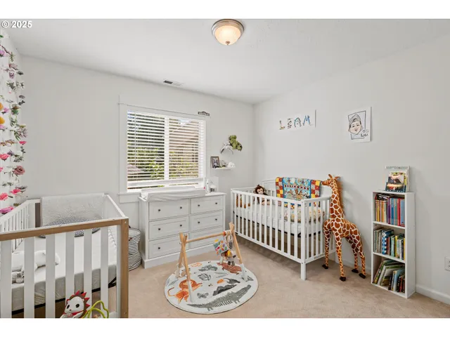 $500,000 | 5709 Southeast 18th Court, Gresham, OR 97080