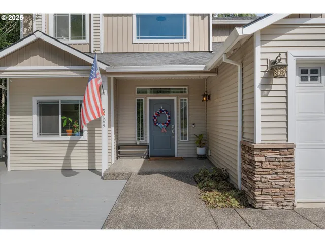 $500,000 | 5709 Southeast 18th Court, Gresham, OR 97080