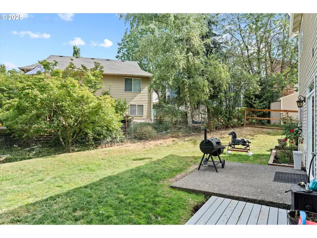 $500,000 | 5709 Southeast 18th Court, Gresham, OR 97080