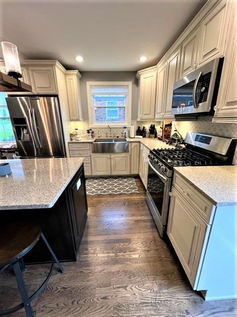 5686 Haubner Road Cincinnati, OH 45247 - Photo 11 of 28