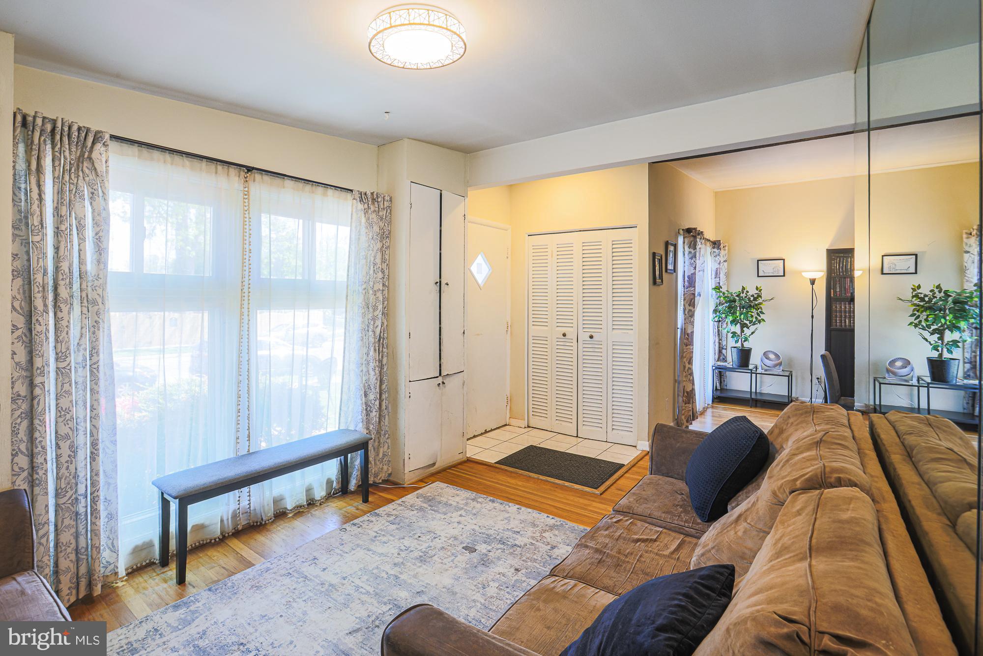 2451 Forest Green Road Baltimore, MD 21209 - Photo 13 of 32