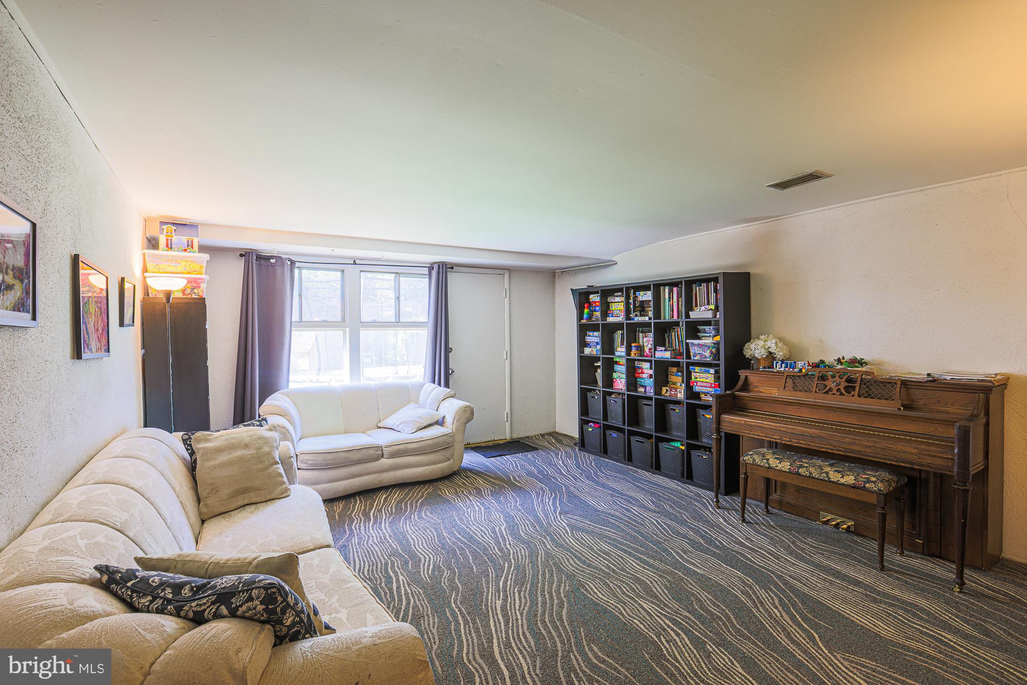 2451 Forest Green Road Baltimore, MD 21209 - Photo 24 of 32