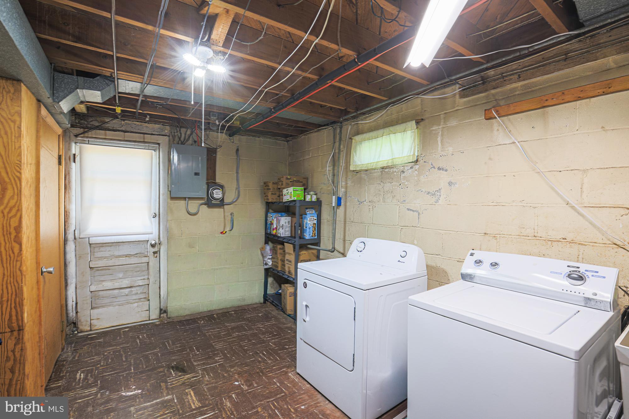 2451 Forest Green Road Baltimore, MD 21209 - Photo 27 of 32