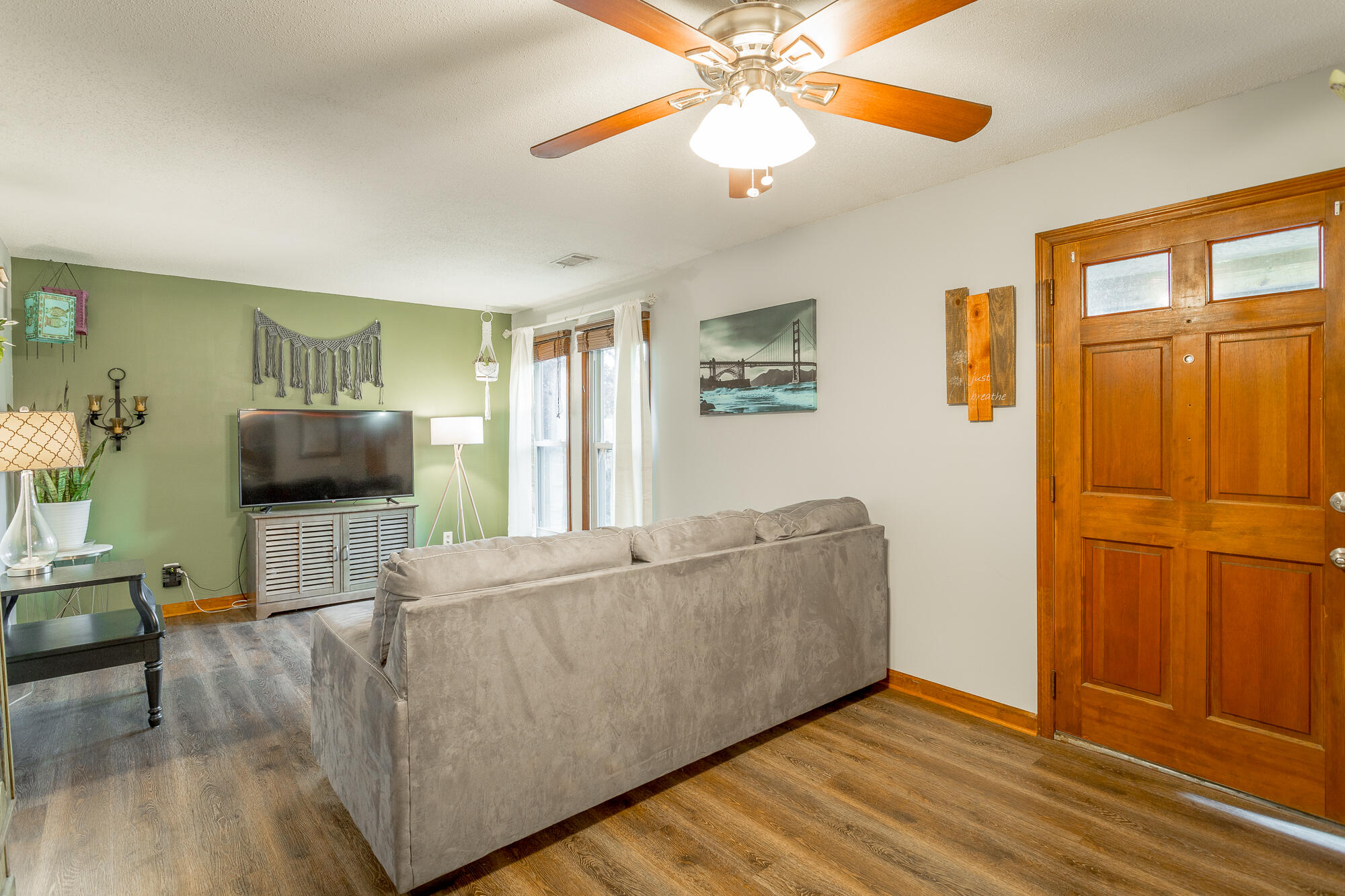 4504 Eldridge Road Hixson, TN 37343 - Photo 4 of 18 4504 Elderidge Rd. HD ALL-26