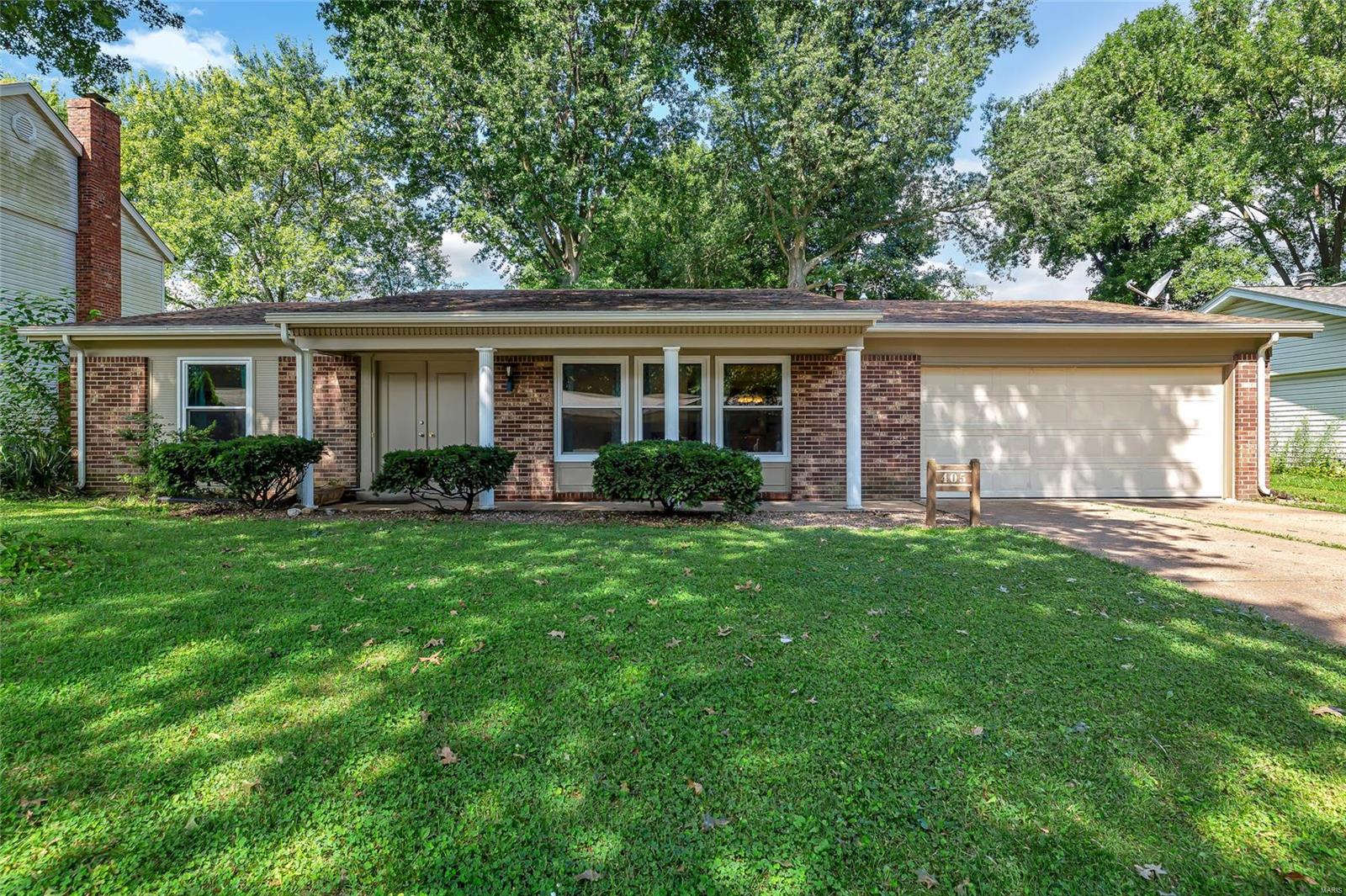 405 Bull Run Road Belleville, IL 62221 - Photo 1 of 30