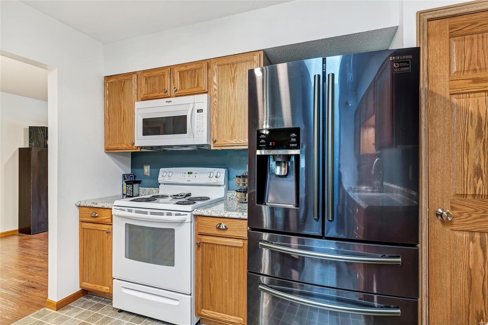 405 Bull Run Road Belleville, IL 62221 - Photo 10 of 30