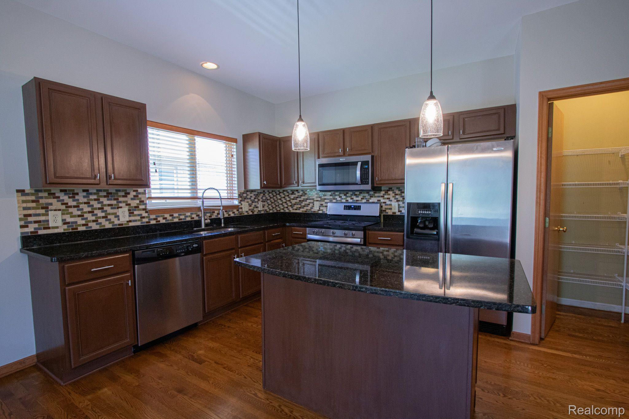 5529 Bedell Road Sterling Heights, MI 48310 - Photo 11 of 28 Gallery Image 11