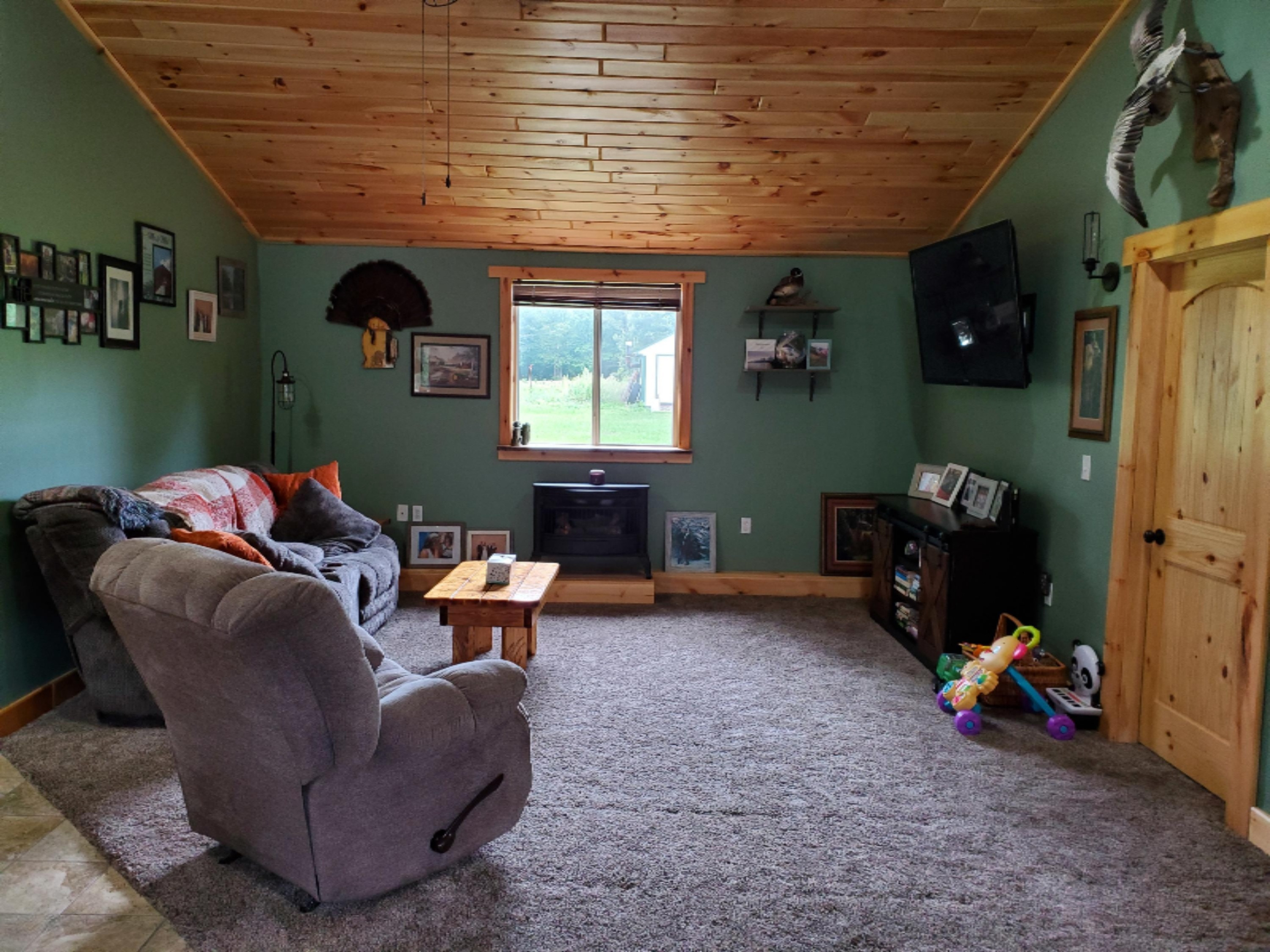 5503 Hillman Road Lakeview, MI 48850 - Photo 5 of 17 20190901_132356