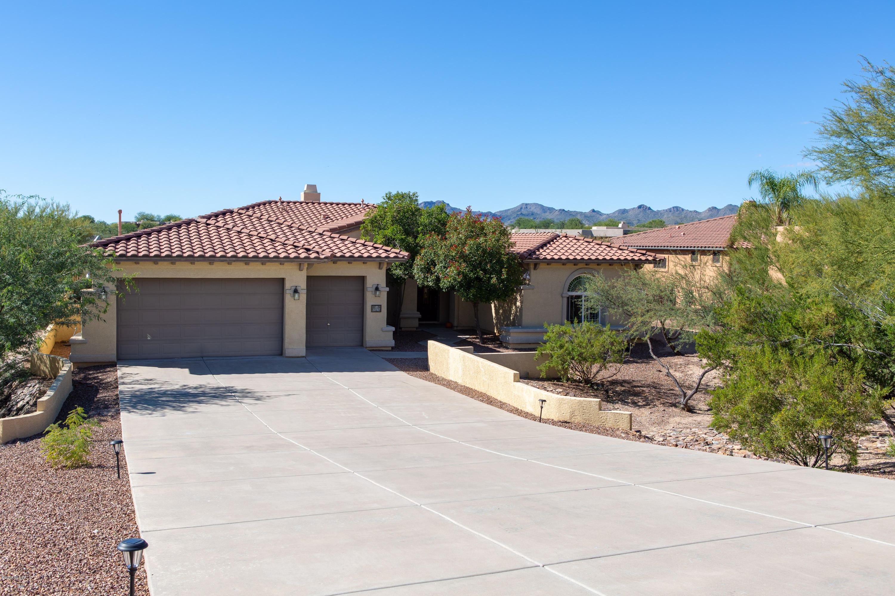 12707 North Morgan Ranch Road Tucson, AZ 85755 - Photo 2 of 47