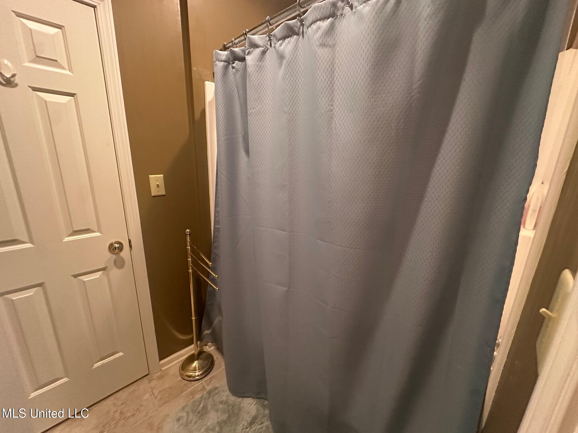 23 Oakridge Road Boyle, MS 38730 - Photo 15 of 26 B Bathroom 2