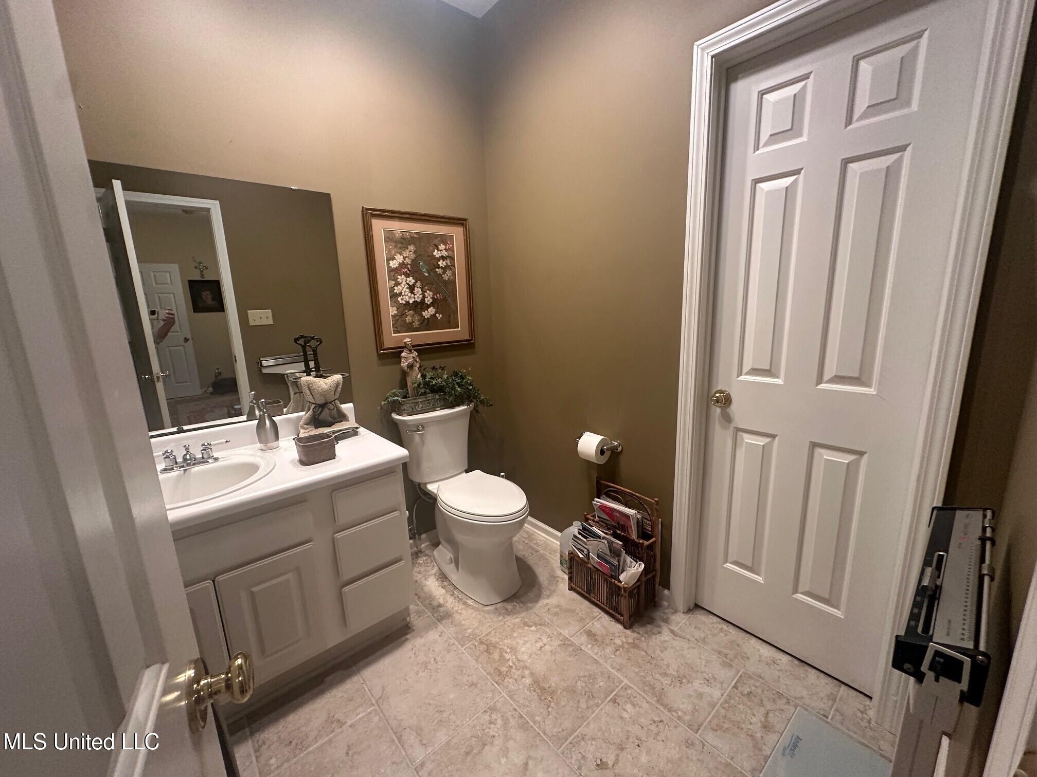 23 Oakridge Road Boyle, MS 38730 - Photo 17 of 26 B Bathroom