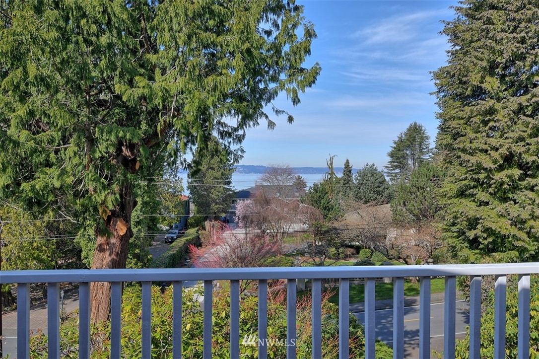 8302 Talbot Road Edmonds, WA 98026 - Photo 21 of 23 Gallery Image 21