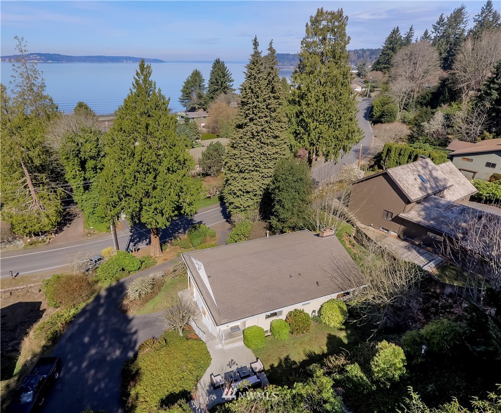 8302 Talbot Road Edmonds, WA 98026 - Photo 23 of 23 Gallery Image 23