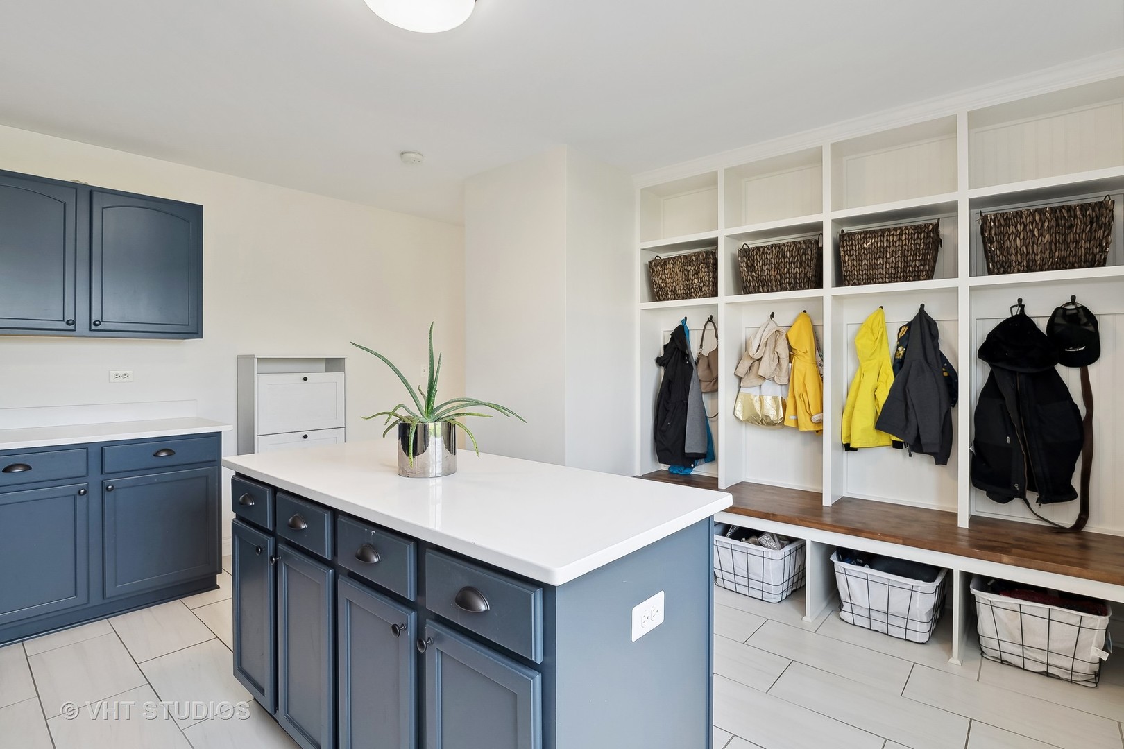 9103 Jeffrey Court Spring Grove, IL 60081 - Photo 23 of 34 Gallery Image 23