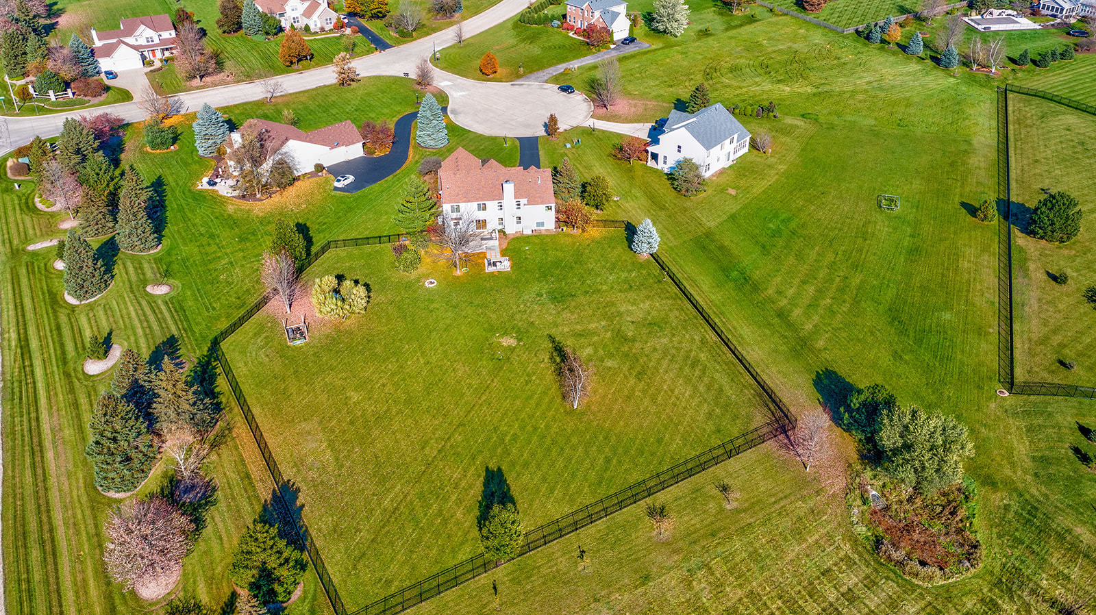 9103 Jeffrey Court Spring Grove, IL 60081 - Photo 29 of 34 Gallery Image 29
