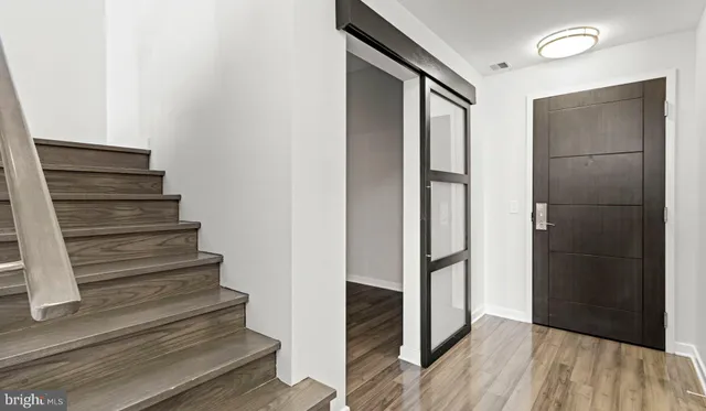 $5,344 | 8300 Wisconsin Avenue, Unit 3B1749, Bethesda, MD 20814