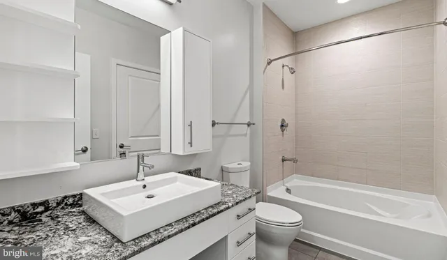 $5,344 | 8300 Wisconsin Avenue, Unit 3B1749, Bethesda, MD 20814