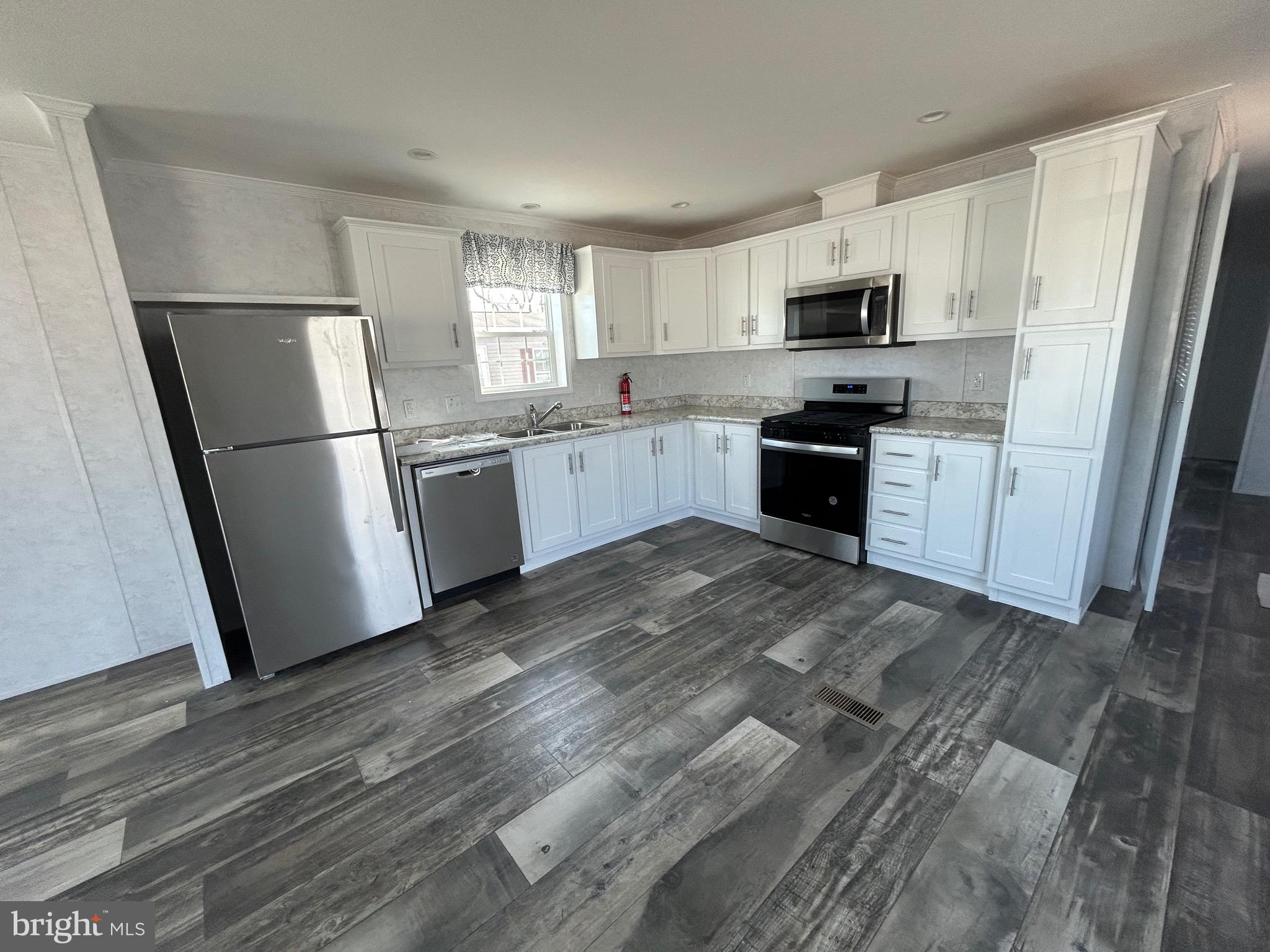 4191 Lake Road, Unit 17 Newfield, NJ 08344 - Photo 19 of 24 Gallery Image 19
