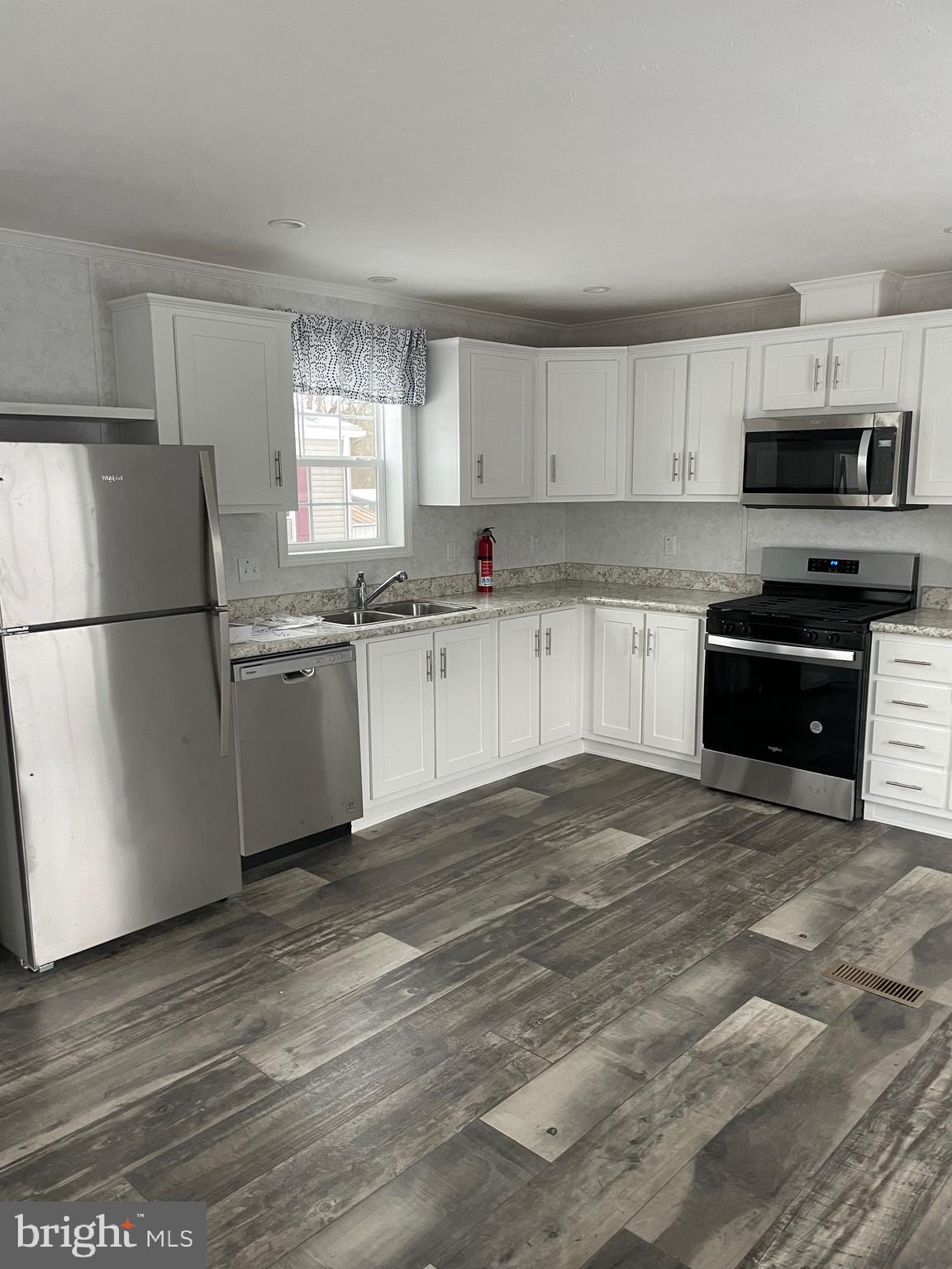 4191 Lake Road, Unit 17 Newfield, NJ 08344 - Photo 6 of 24 Gallery Image 6