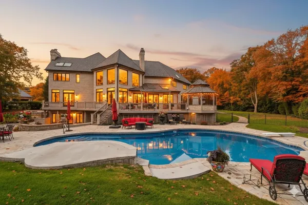 $3,750,000 | 3001 Glen Eagles Court, St. Charles, IL 60174
