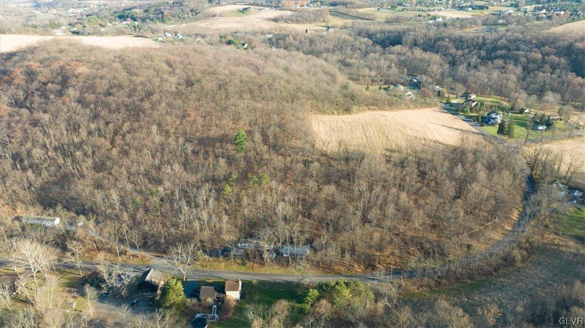 South Cottonwood Road Walnutport, PA 18088 - Photo 4 of 6