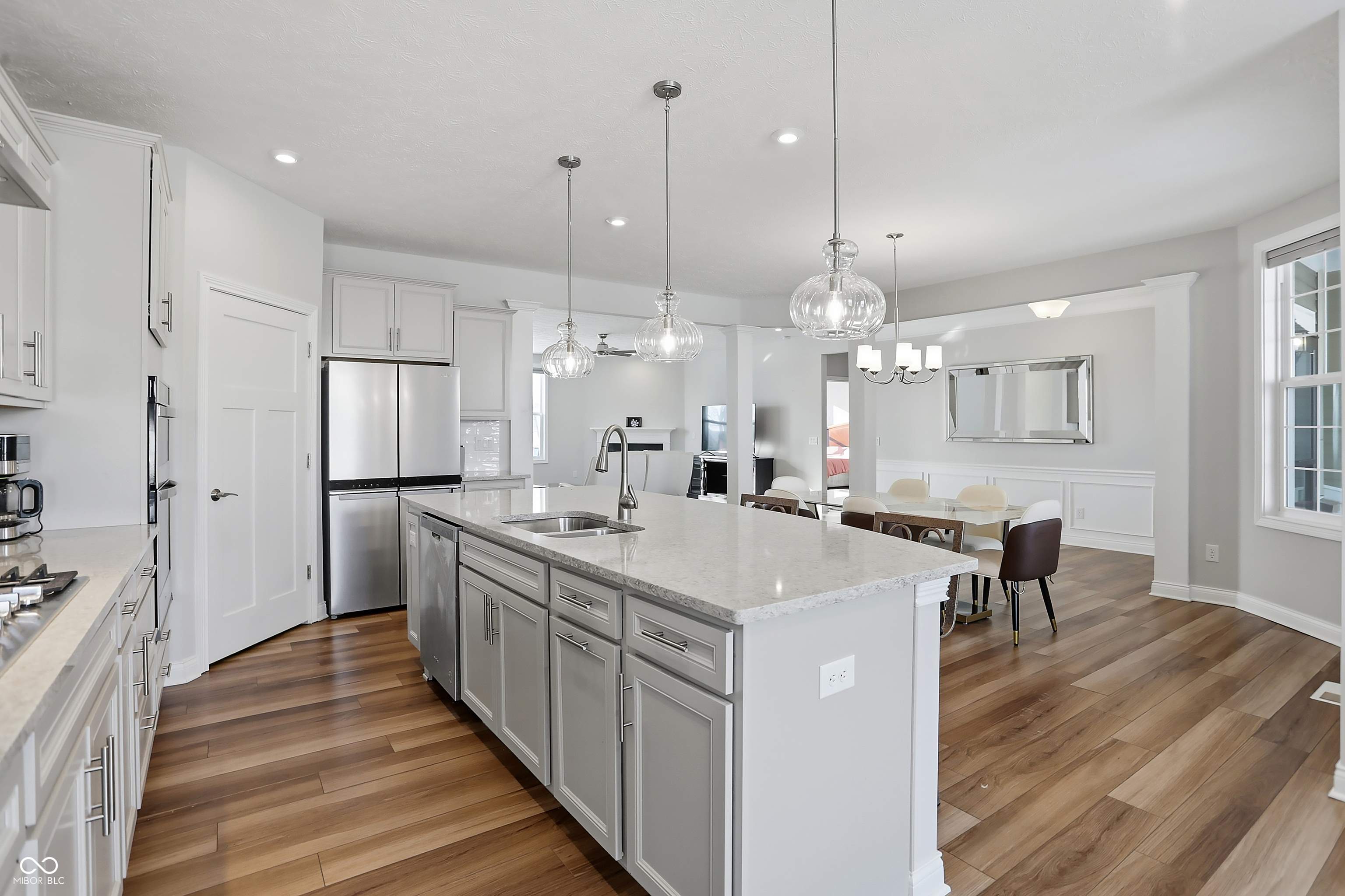 16067 Loire Valley Drive Fishers, IN 46037 - Photo 11 of 53