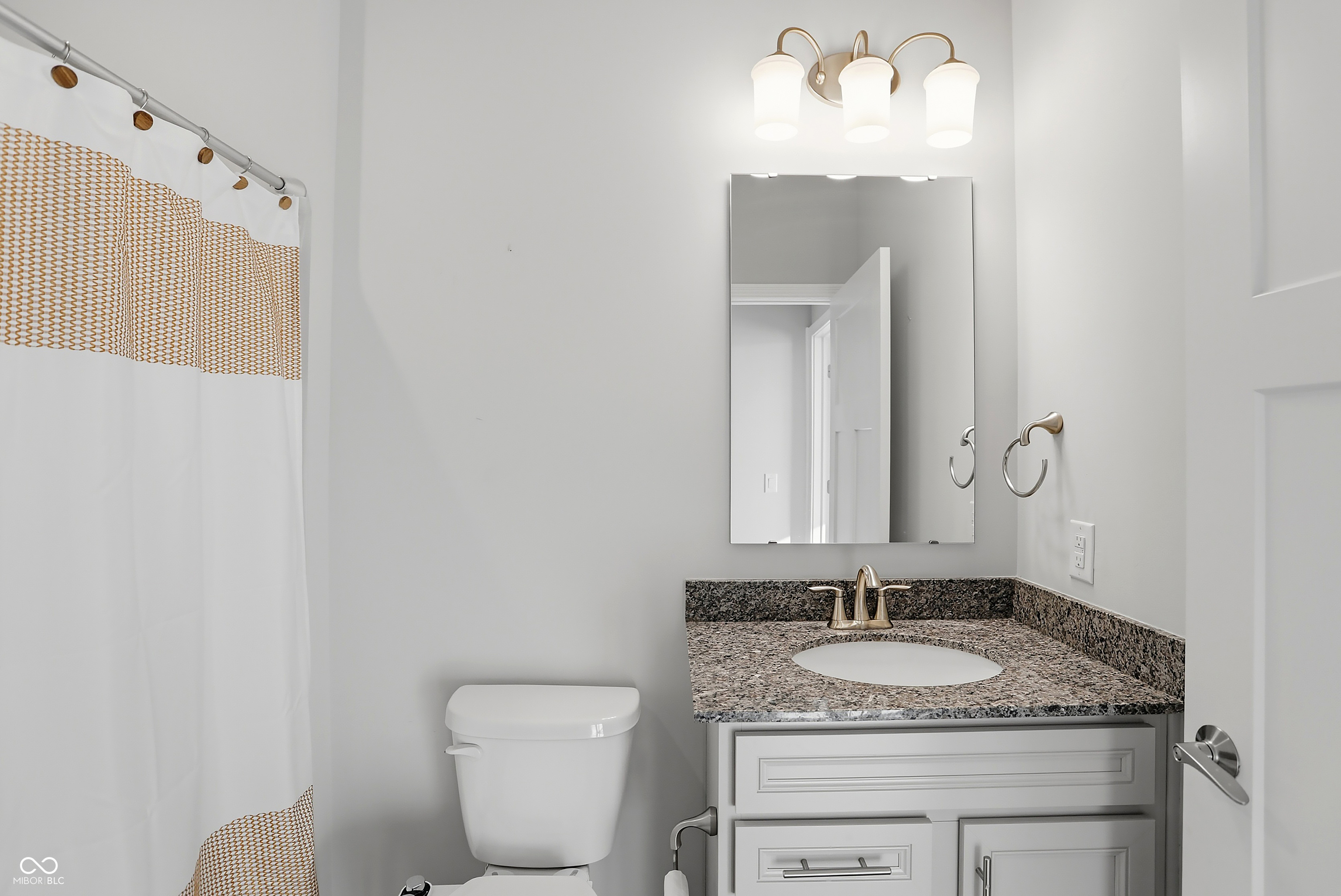 16067 Loire Valley Drive Fishers, IN 46037 - Photo 32 of 53