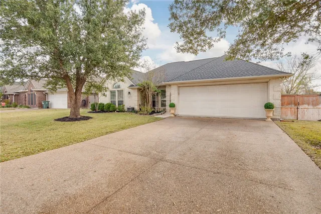$465,000 | 5403 Bloomsbury Way, Bryan, TX 77802