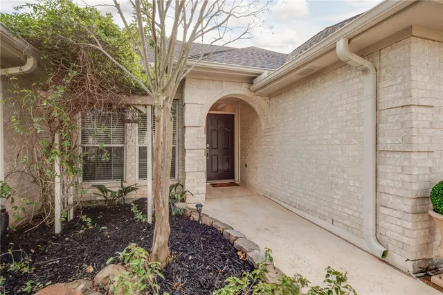 $465,000 | 5403 Bloomsbury Way, Bryan, TX 77802