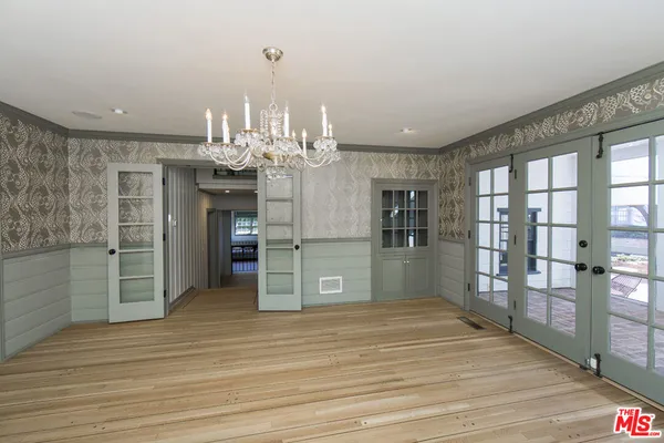 $27,500 | 271 Loring Avenue, Los Angeles, CA 90024