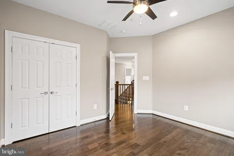 $1,398,000 | 124 Bullard Circle, Rockville, MD 20850