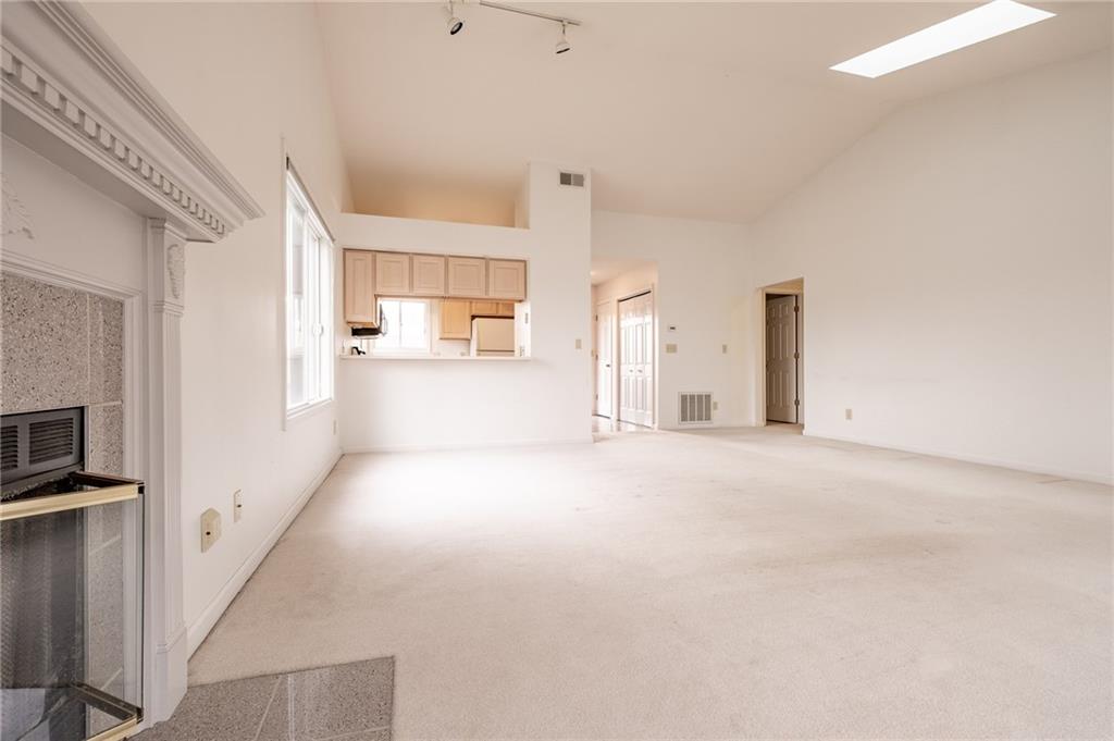 53 Lookout Ridge Drive Columbus, IN 47201 - Photo 8 of 30 Gallery Image 8