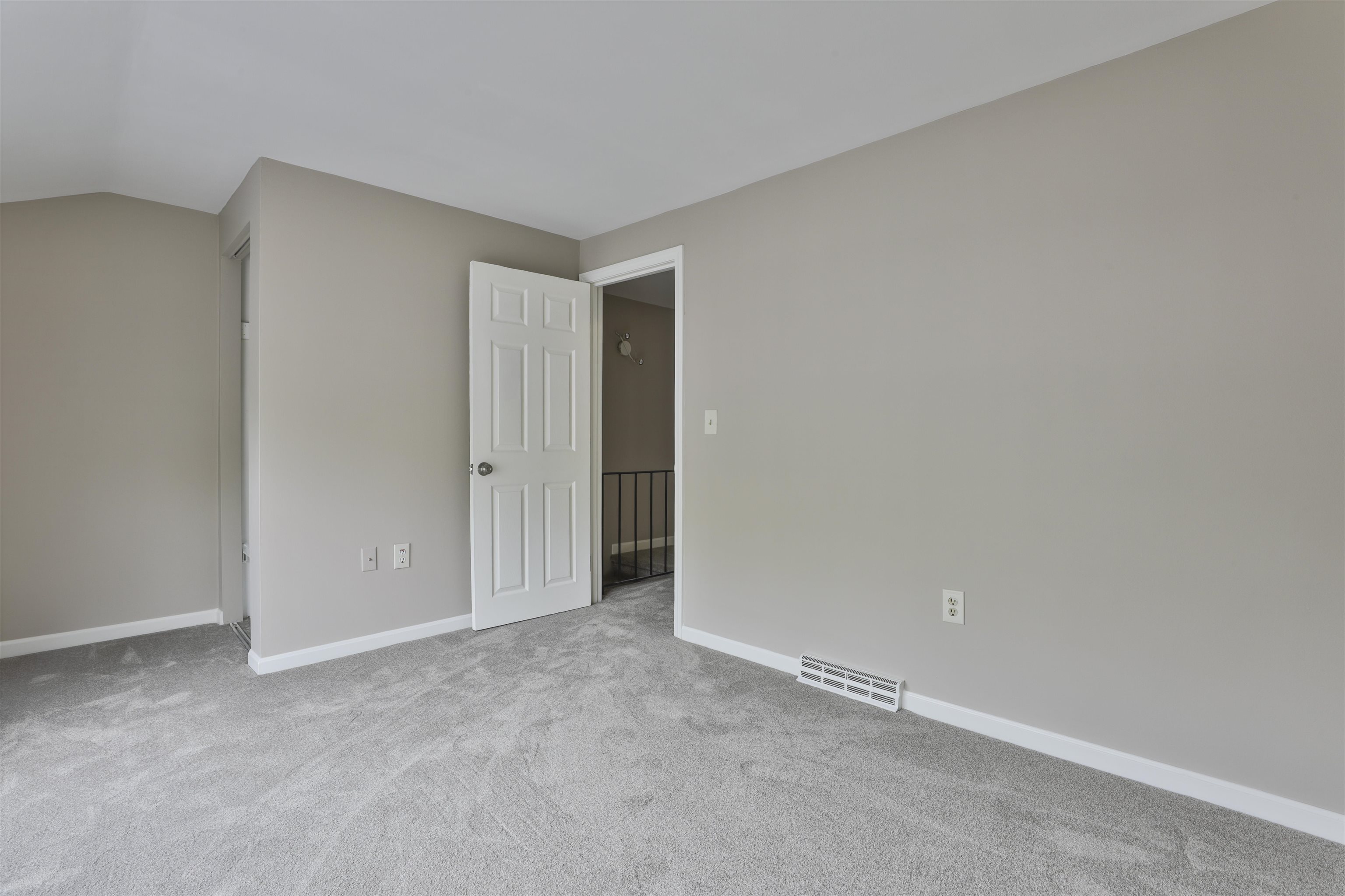 37 Cannongate III Road Nashua, NH 03063 - Photo 20 of 25