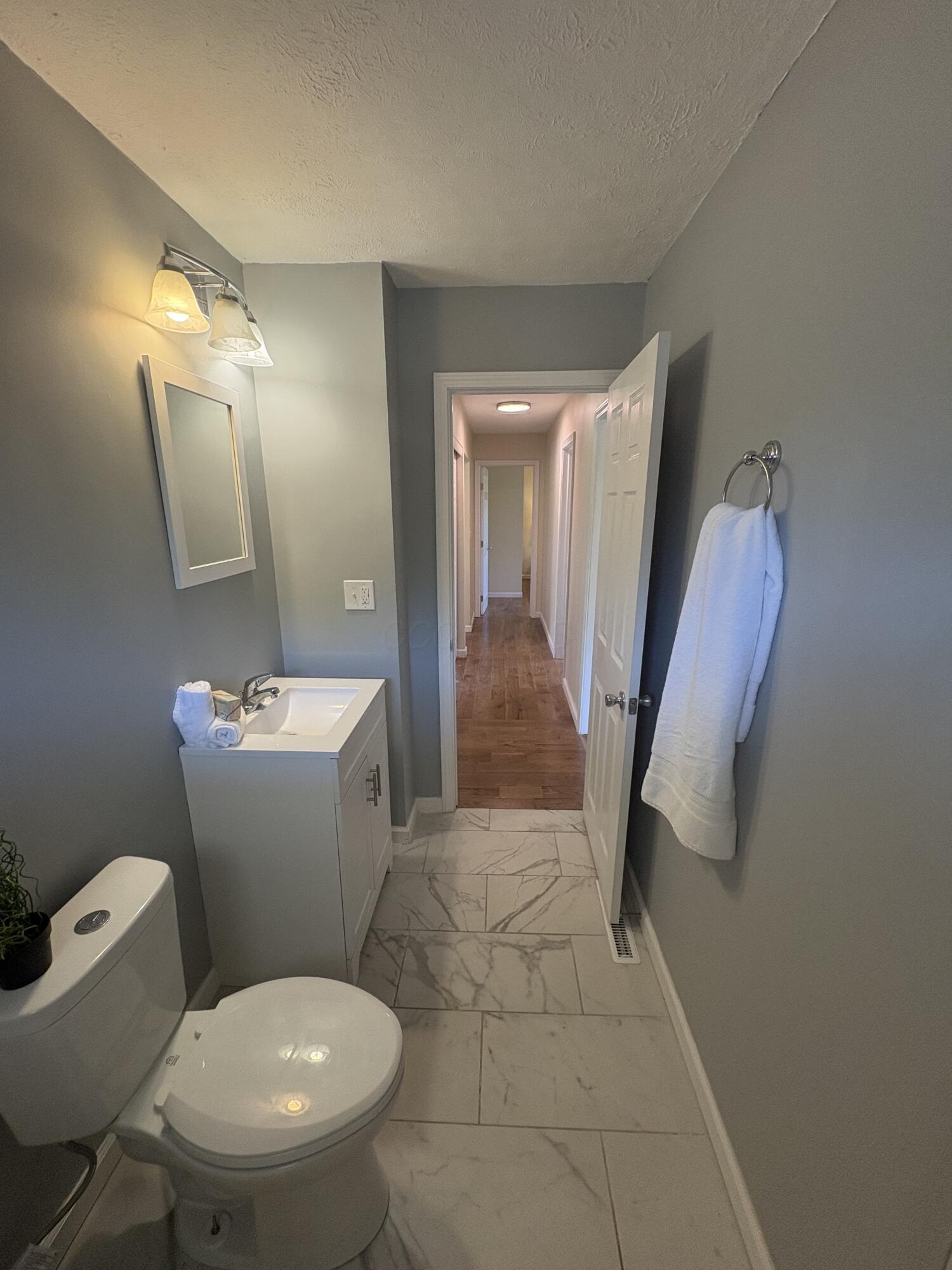 1645 Liscomb Road Columbus, OH 43207 - Photo 14 of 29